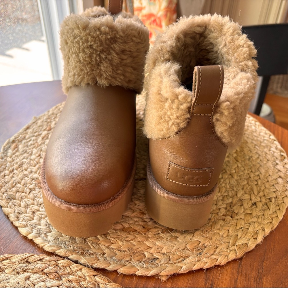UGG Tan Shearling Winter Boots - Picture 2 of 8